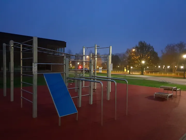 Calisthenics Park — calisthenics-studio in Barop, Dortmund — 2