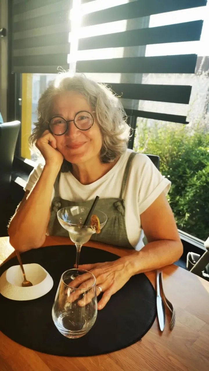 Nathalie CLAUDEL — Yoga à Europe, Tours