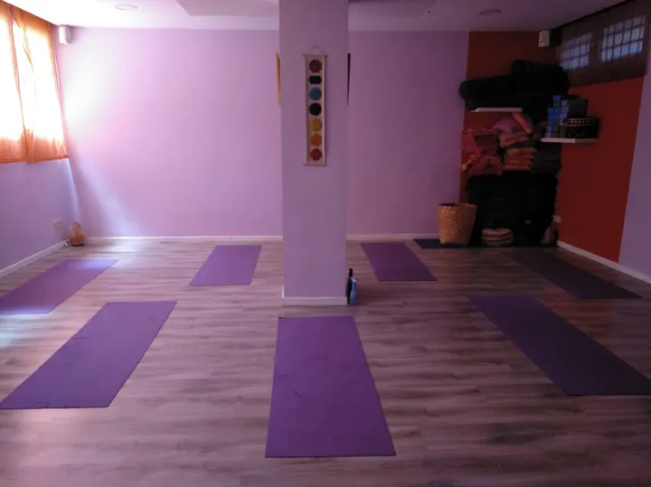 Atman Centro de Yoga y Equilibrio — Yoga en Zarzaquemada, Leganés
