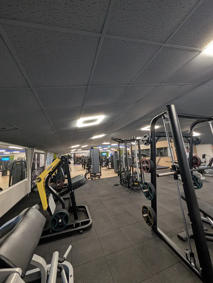 Golden Gym — Fitnessstudio in Radewiger Feldmark, Herford