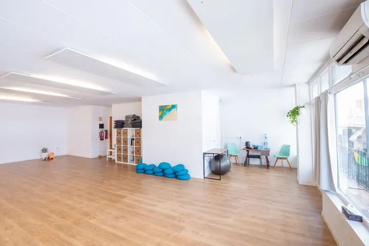 Almasana Ibiza — Yoga en Can Frigoles, Santa Eulària des Riu