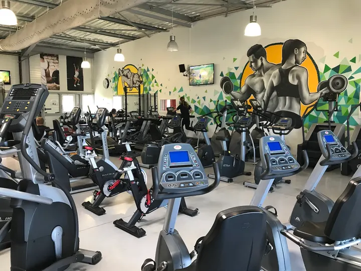 Nova Gym Montlouis-sur-loire — Salle de fitness à Montlouis-sur-Loire