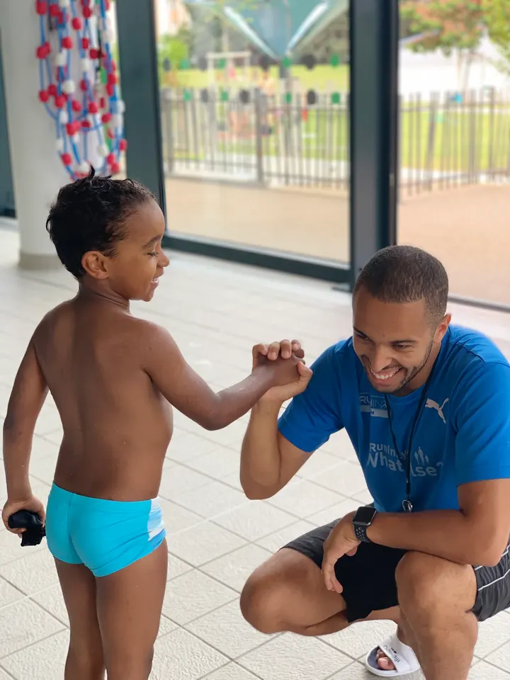 Swim Professor — Studio à Vénissieux