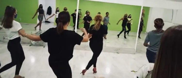 Minimal — baile-studio en Santa Coloma de Gramenet — 4