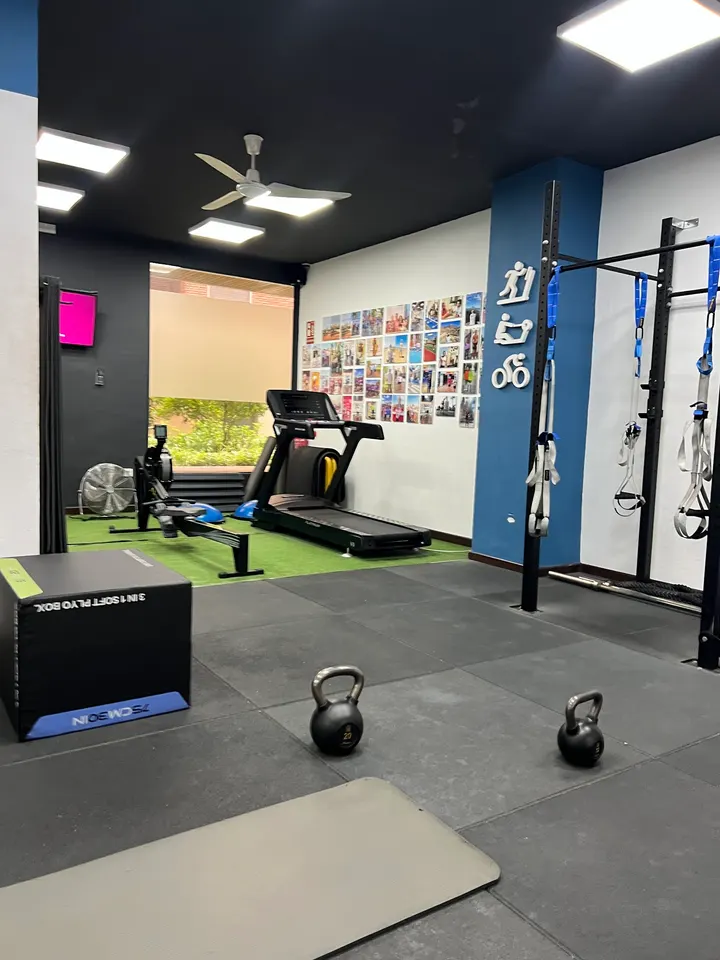Move Training House — Entrenamiento personal en Centro Comercial, Córdoba