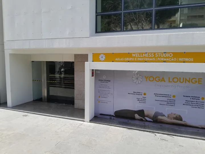 Yoga Lounge Wellness Studio — Yoga em Junça, Cruz Quebrada