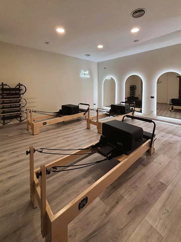 YP Trainer Via Antonio Serra — Reformer pilates a Tor di Quinto, Roma