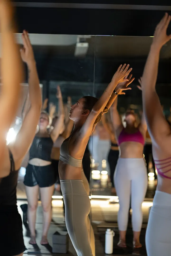 HY Sweat Studio - Guastalla — hot yoga-studio a Milano — 5