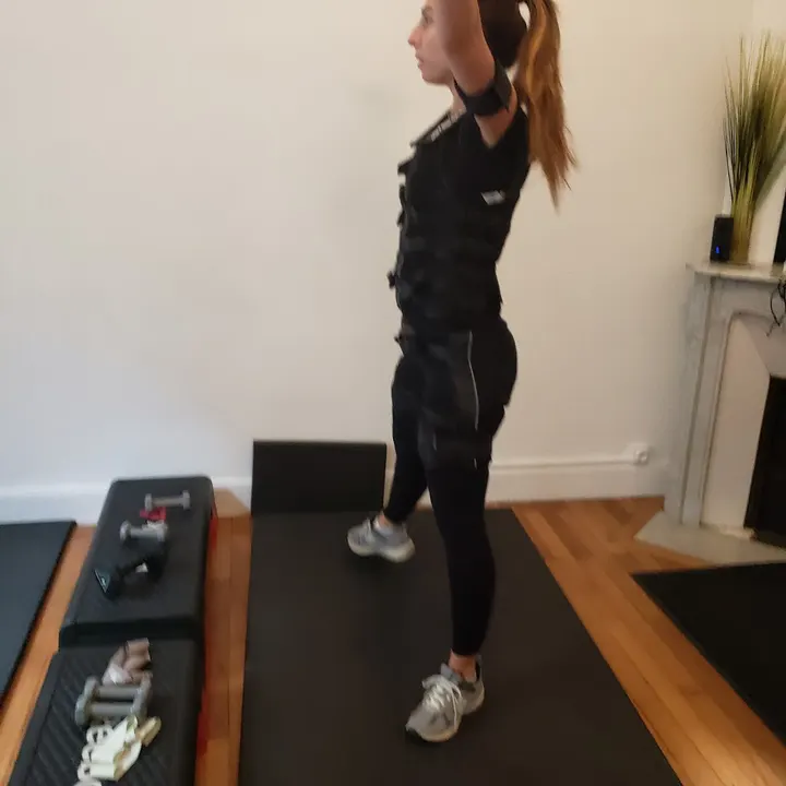 Marika Labancz coach sportif électrostimulation — coaching personnel-studio à Nice — 4