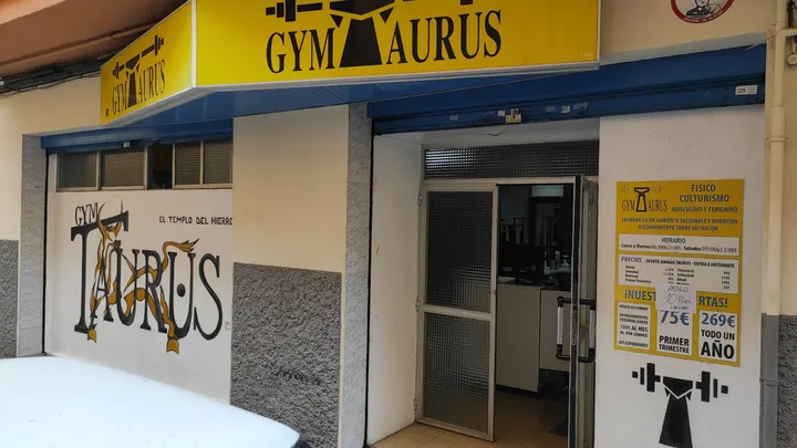 Taurus — fuerza-studio en Son Espanyolet, Palma — 2