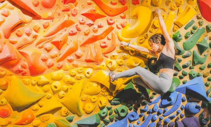 Uadibloc — Climbing en Universidad, Madrid