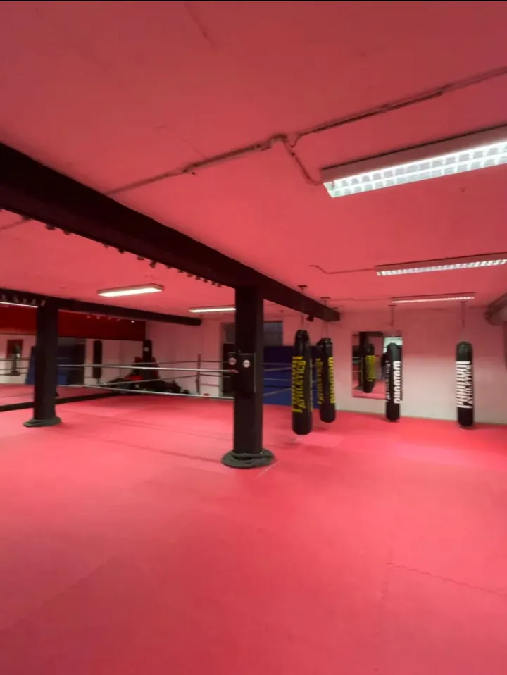 Tough Gym Alsdorf — Fitnessstudio in Siedlung Ost, Alsdorf