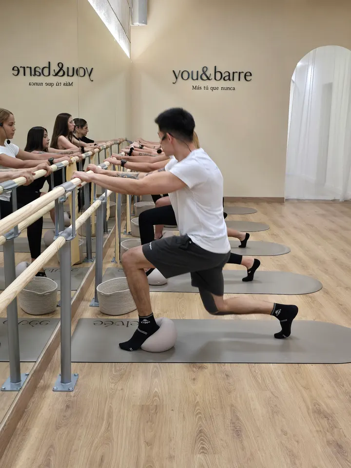 you&barre estudio — barre-studio en Carretas-Huerta Marzo, Albacete — 2