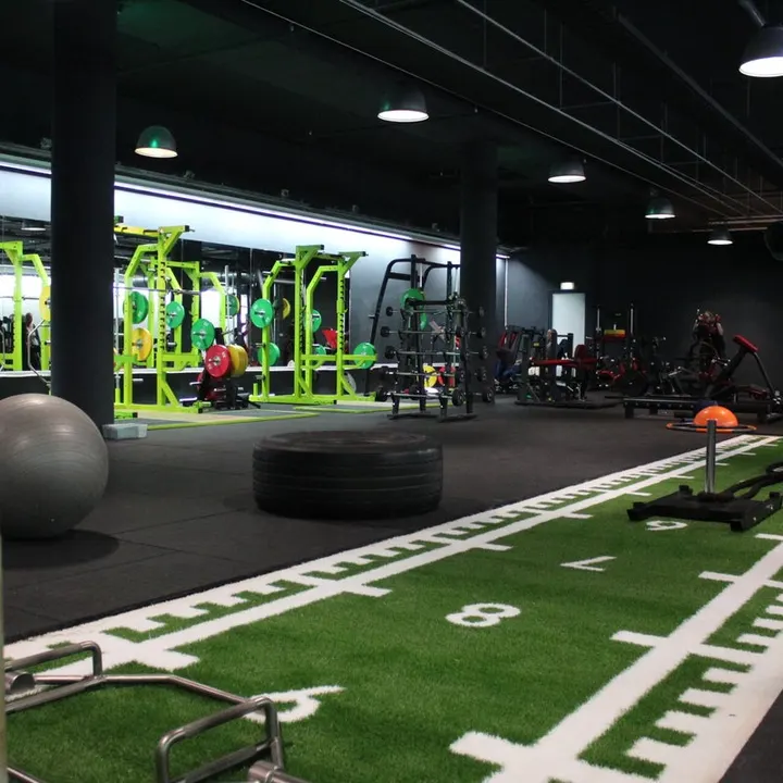 Sportingclub FreeFitness B.V. — sportschool-studio in Spijkenisse — 4
