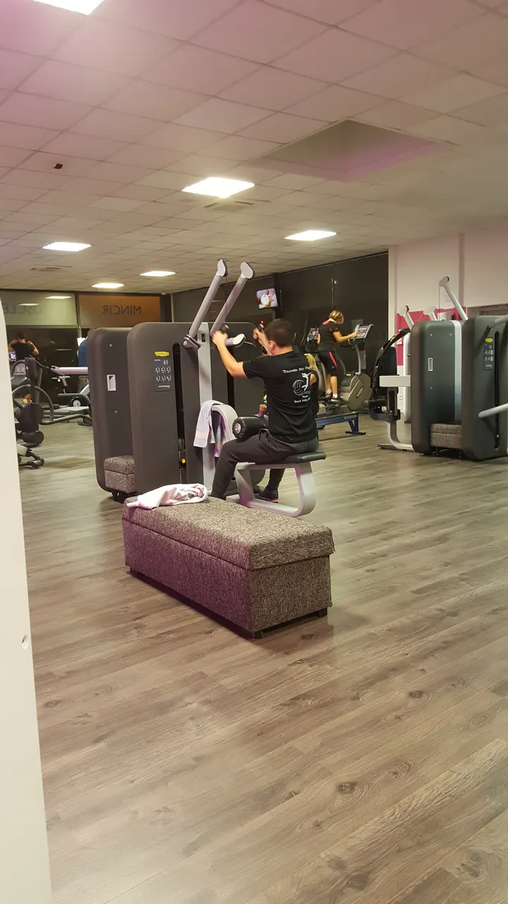 PEP'S FITNESS — salle de fitness-studio à Médis — 3