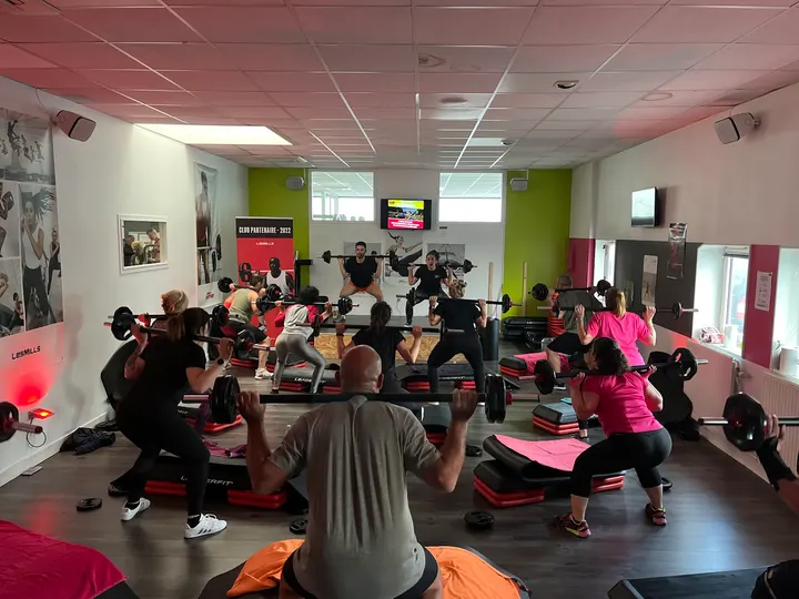 PEP'S FITNESS — salle de fitness-studio à Médis — 4