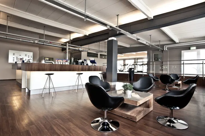 J’s Sports & Health Club GmbH - Hannover — Fitnessstudio in Döhren, Hannover