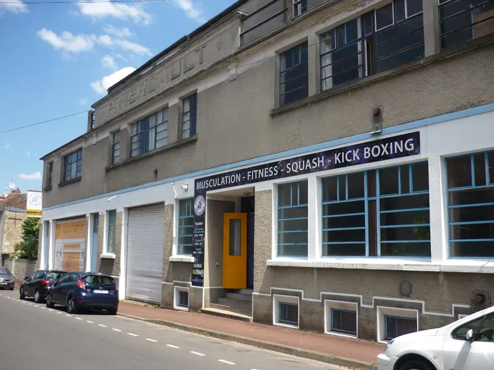 Club Performance — Salle de fitness à Châtellerault