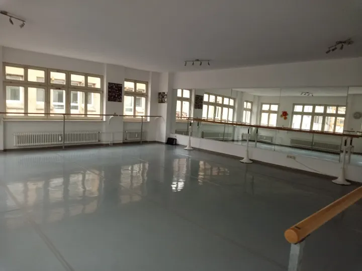 Ballettschule Fouetté — Tanz in Neue Vorstadt, Stuttgart