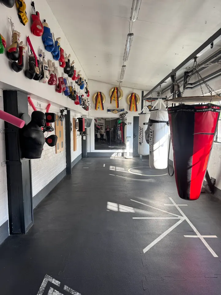 Kampfsportschule MACH1 UG — kampfsport-studio in Rheinhafen, Karlsruhe — 2
