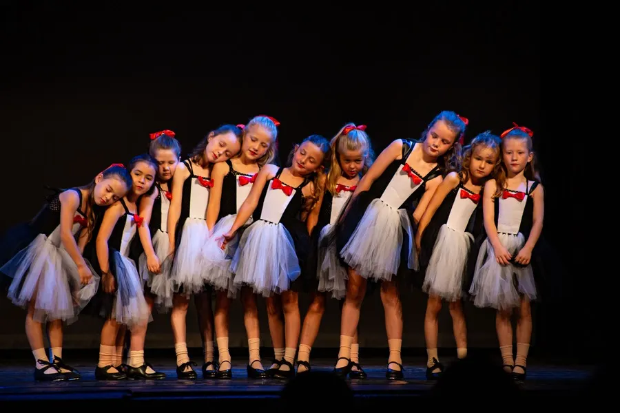Justine Garner Dance School — baile-studio en Sitges — 3