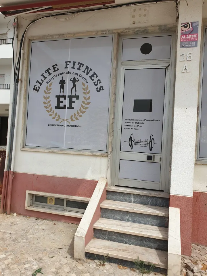 Elite Fitness Bodybuilding Power House — musculação-studio em Bairro dos Corticeiros, Seixal — 3