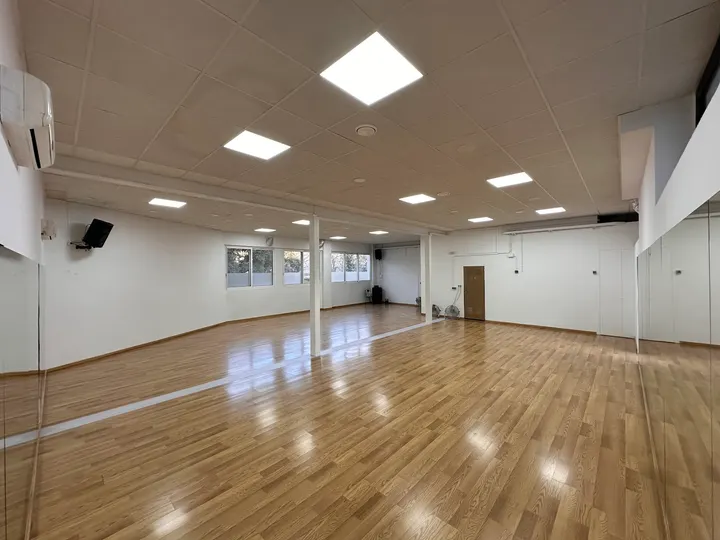 E.B.E Dance School — baile-studio en Taialà, Girona — 3