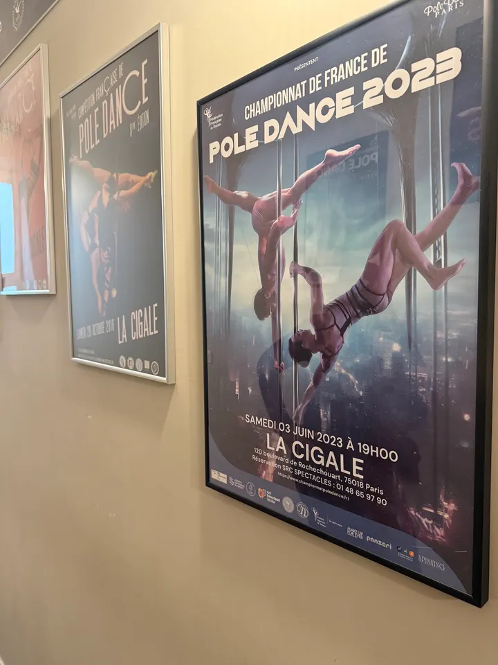 Pole Dance Paris - Avron 2 Elena — pole fitness-studio à Paris — 5
