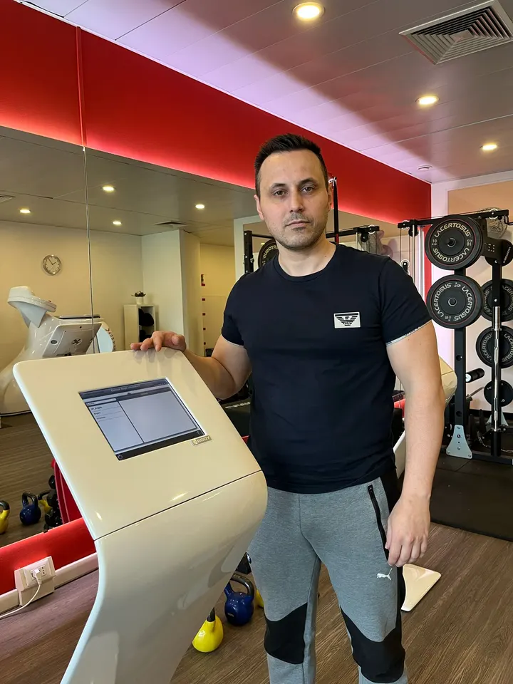 Elite Fitness Segrate — palestre-studio a Tregarezzo, Milano San Felice — 3