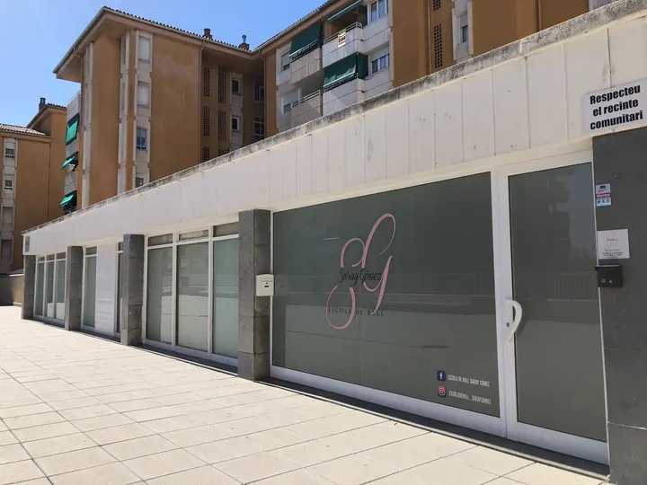Escola De Ball Saray Gómez — Yoga en Carretera de Santpedor, Manresa