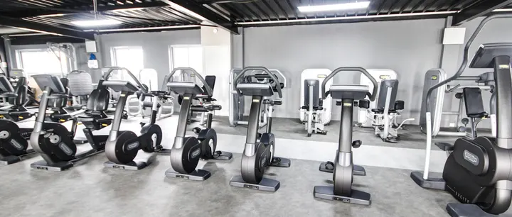 META GYM THOUARE — salle de fitness-studio à Nantes — 4