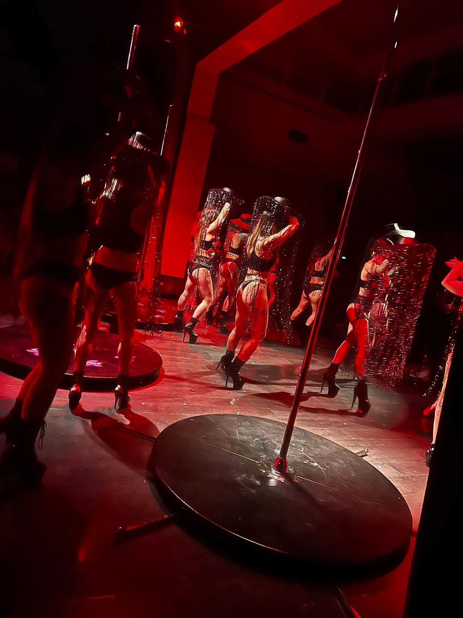 Raquel Rios Pole Dance Academy — estudio de fitness-studio en Velilla de San Antonio — 5
