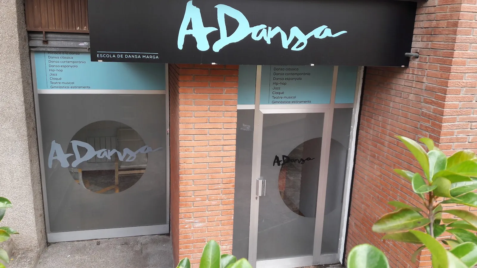 Adansa — baile-studio en Sant Feliu de Llobregat — 2
