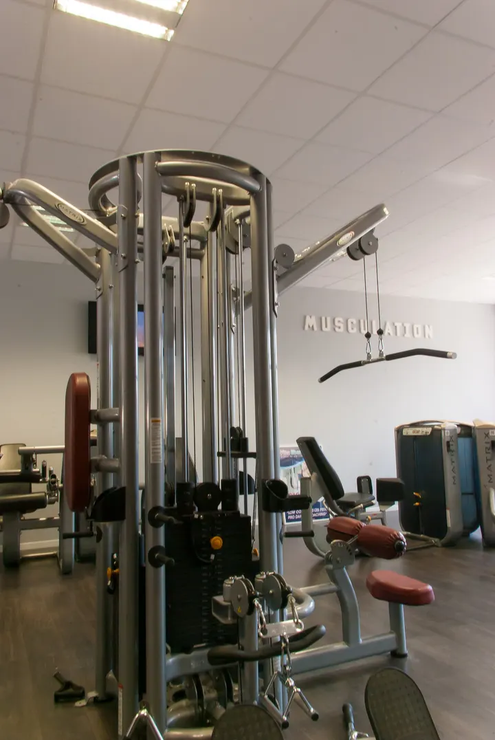 TRACK FITNESS — salle de fitness-studio à La Garde — 3