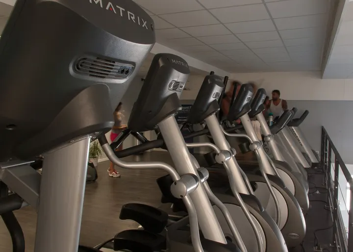 TRACK FITNESS — salle de fitness-studio à La Garde — 4
