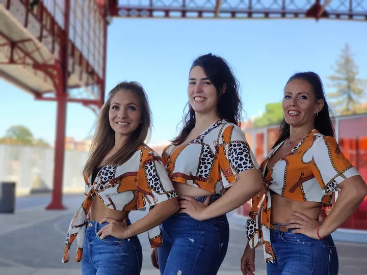 Escuela Muévelow — baile-studio en Moisés de León, León — 2