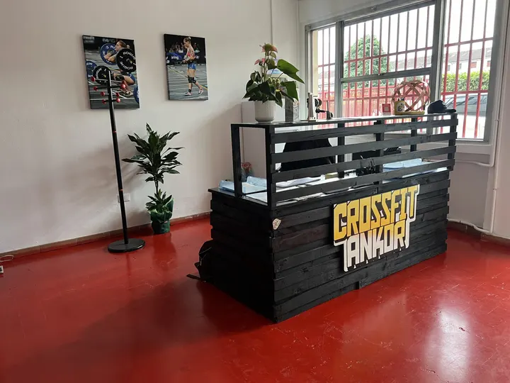 CROSSFIT ANKOR MEDIGLIA — crossfit-studio a Mombretto — 3