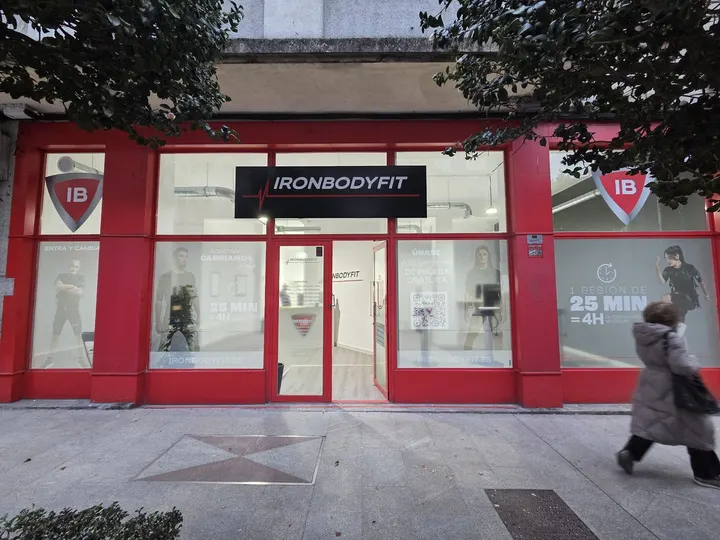 Iron Bodyfit Vigo — Fuerza en As Travesas, Vigo
