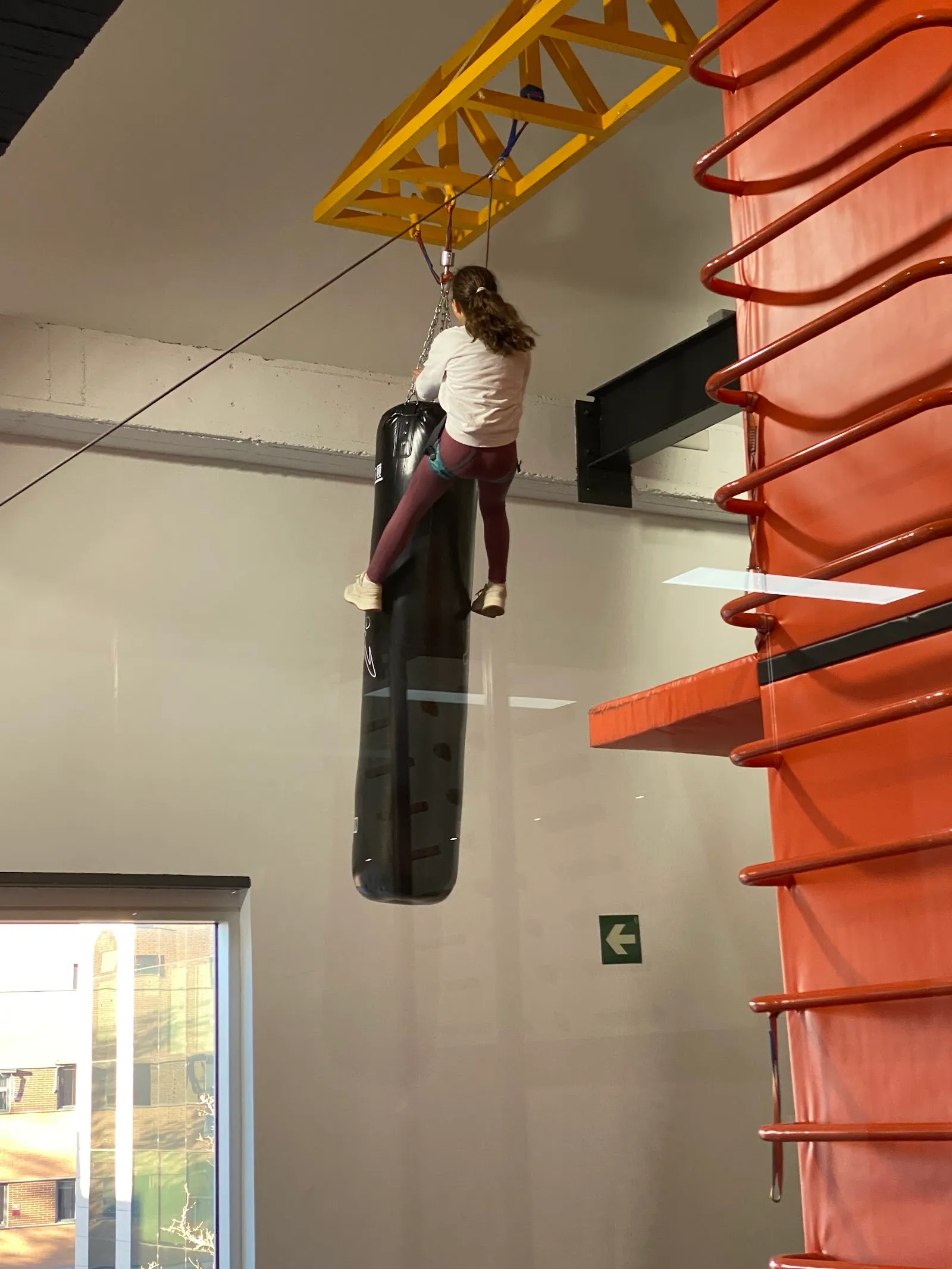 Ongravity Climbing Indoor Center | Rocódromo y Escalada — escalada-studio en Madrid — 4