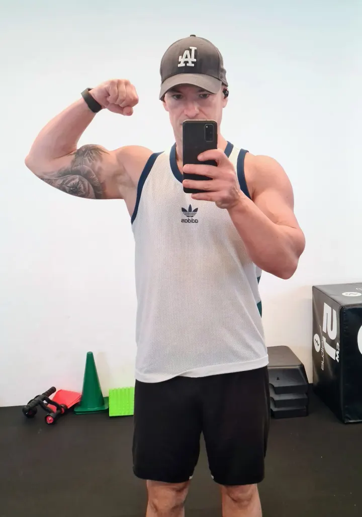 BASE519 FITNESS CLUB — Ginásio em Mozelos, Santa Maria da Feira