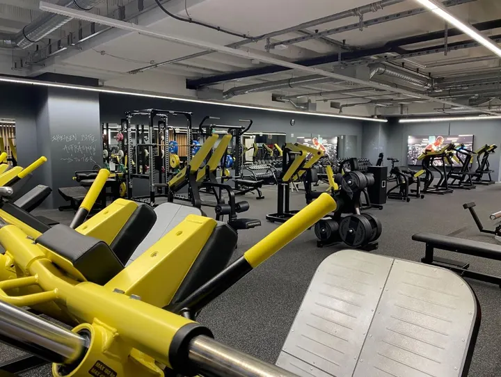 hello fit München — Fitness Studio in Schwanthalerhöhe, München