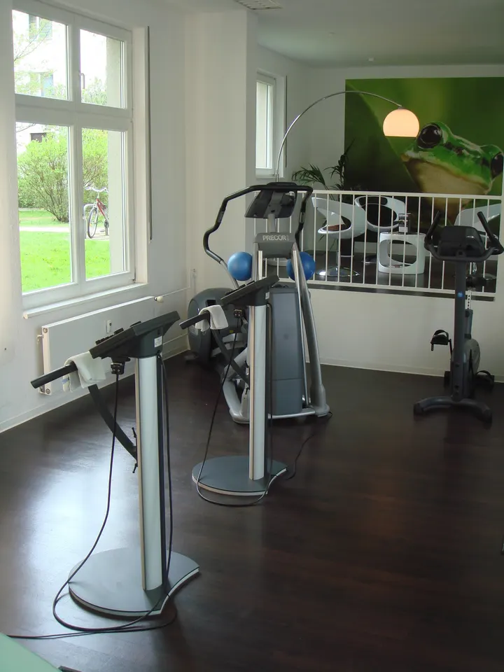EASYFit21 Fitnesslounge — ems-training-studio in Buckow, Berlin — 2
