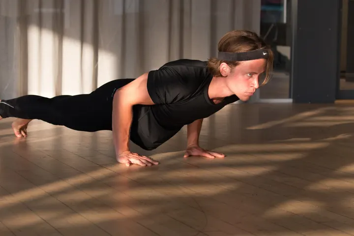 Yoga med Dag — yoga-studio i Östermalm, Stockholm — 3