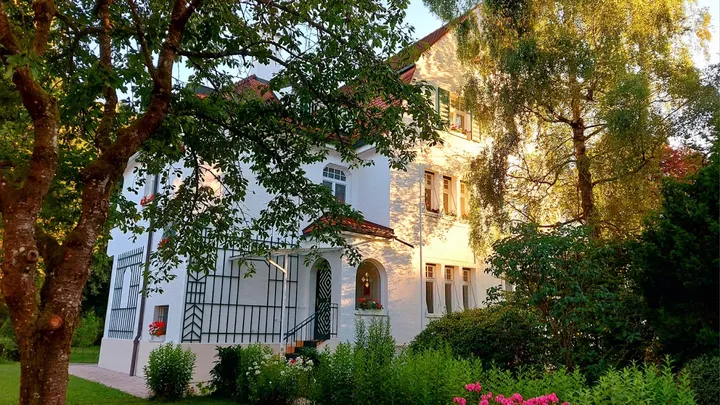 viva Trainingsraum Frans-Hals-Straße — yoga-studio in München — 5