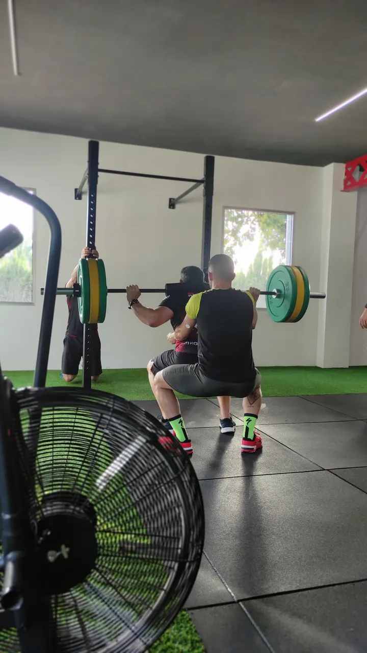 JN Centro Deportivo — entrenamiento personal-studio en Elche — 3