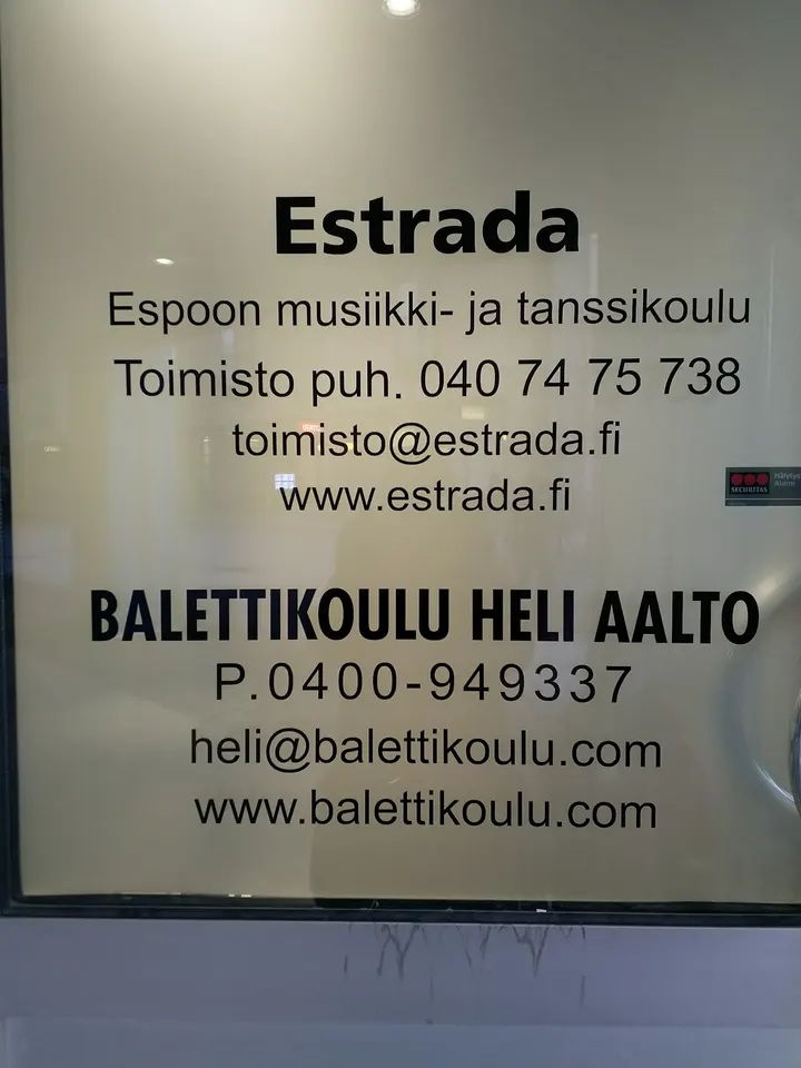 Estrada Musiikki- ja Tanssikoulu — tanssi-studio – Espoo, Helsinki — 2