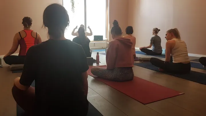 Helena Bø Serpinsky Yoga — yoga-studio i Oslo — 3