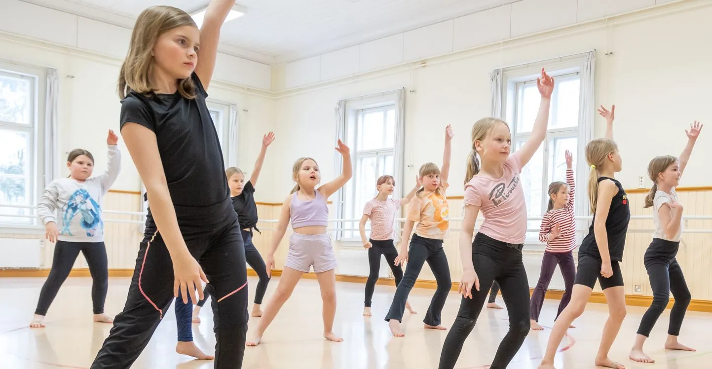 Balettikoulu Hannele Suomalainen — tanssi-studio – Tampere — 4