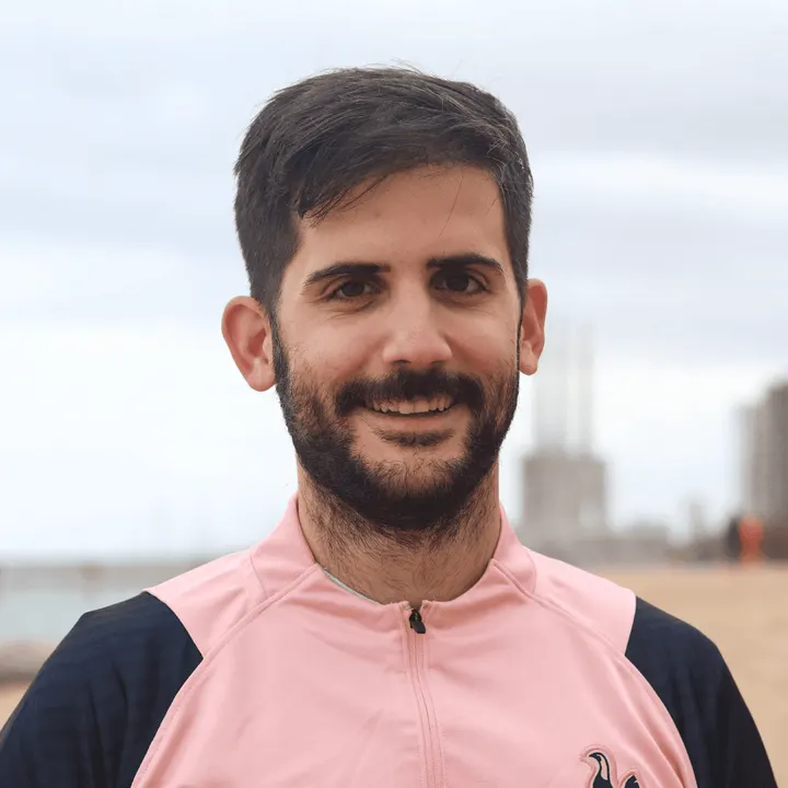 Entrena con Albert — entrenamiento personal-studio en Badalona — 3