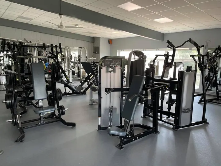 SRB Musculation Fitness Club — salle de fitness-studio à La Méchelle, Belfort — 3